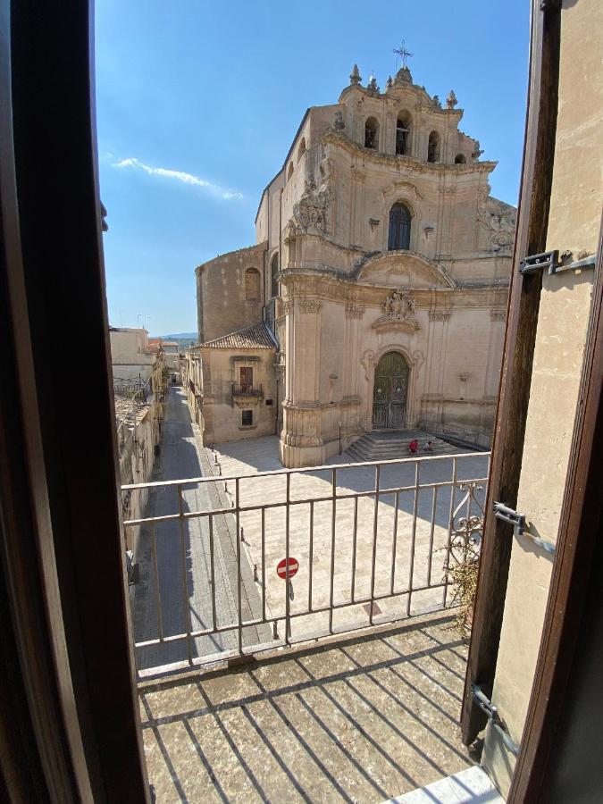Rosarossa Villa Noto Exterior foto
