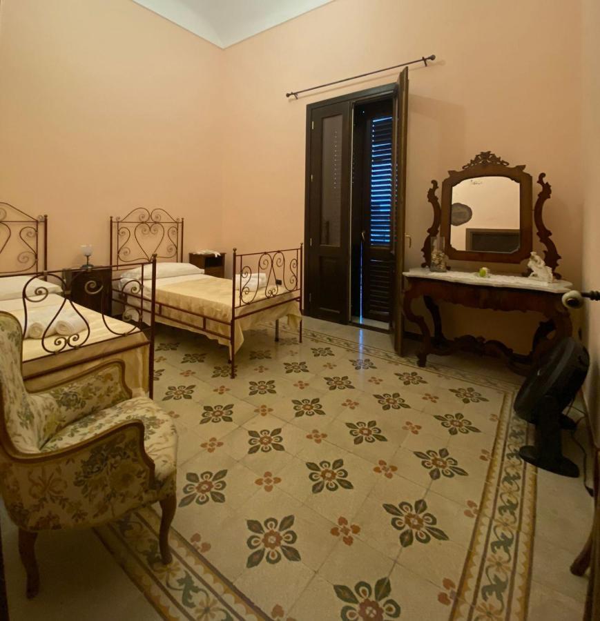 Rosarossa Villa Noto Exterior foto